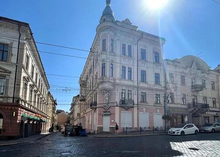Квартира-Студія В Центрі Міста Біля Ратуші