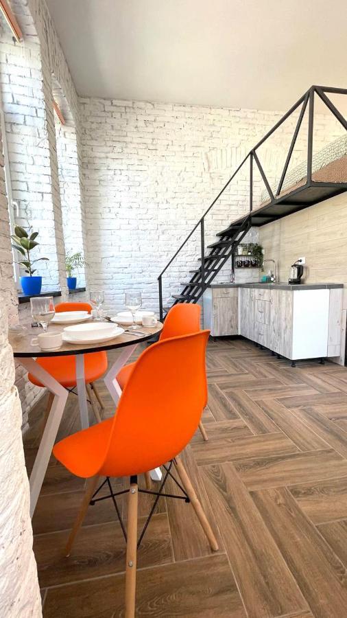 Apartment квартира-студія в центрі міста біля ратуші Chernivtsi